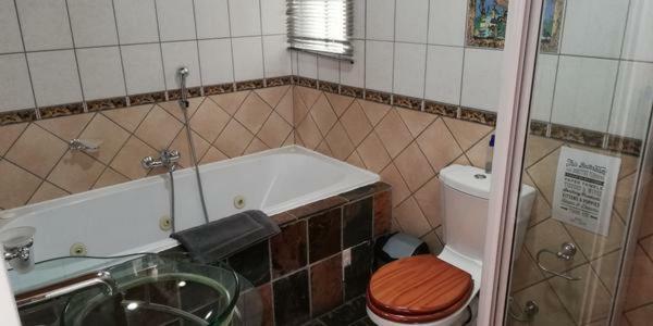 Anandi Guesthouse מריינטל מראה חיצוני תמונה