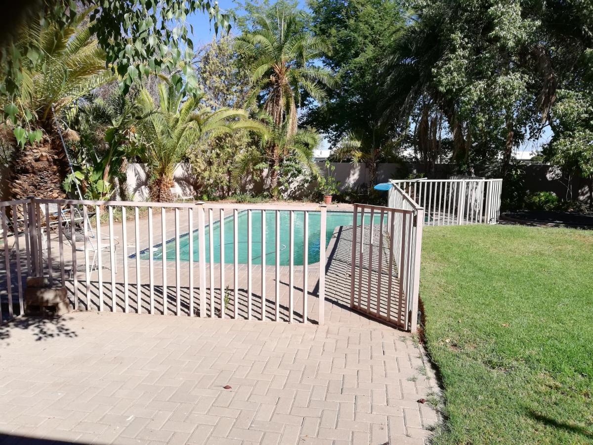 Anandi Guesthouse מריינטל מראה חיצוני תמונה